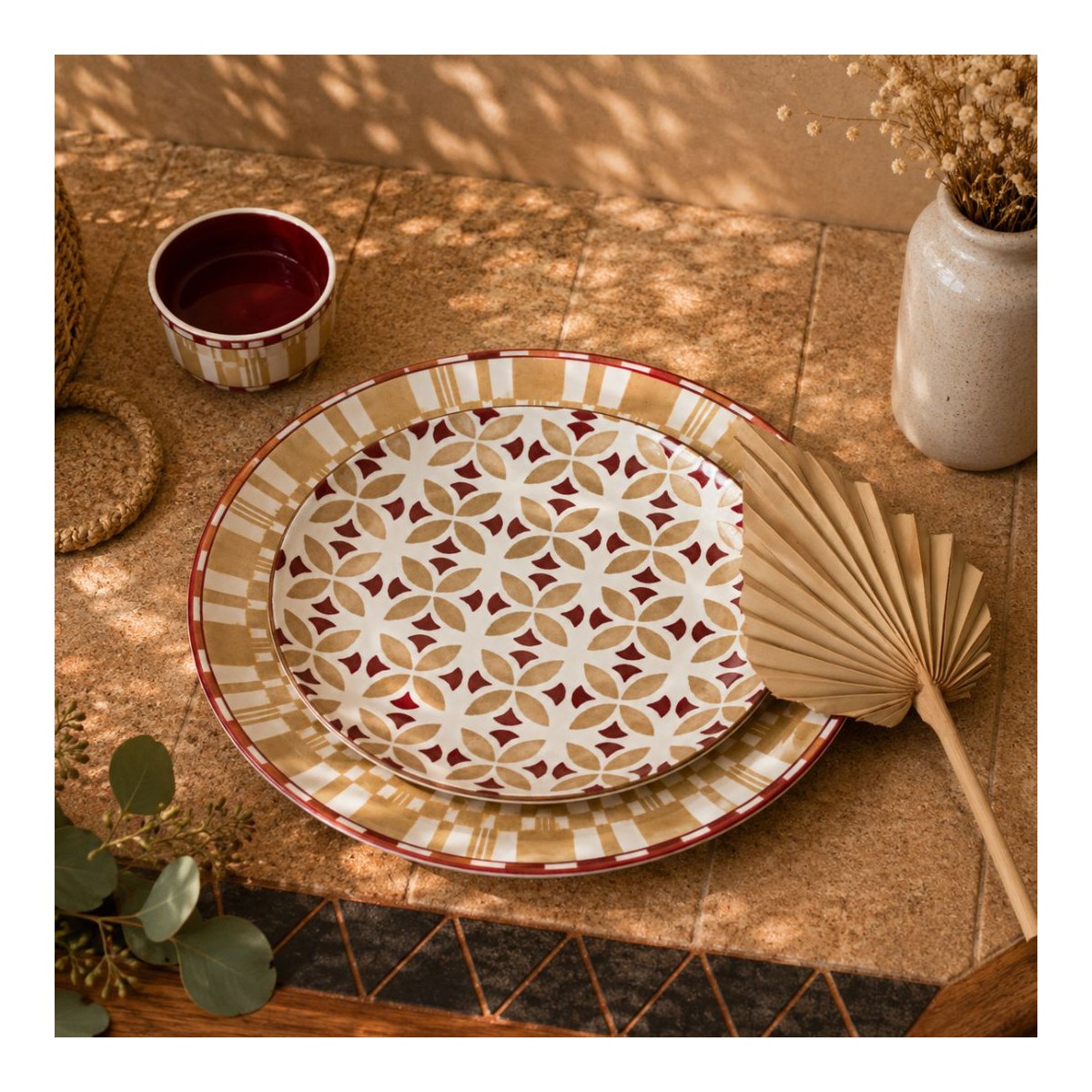 Lot de 6 grandes assiettes, SABELA