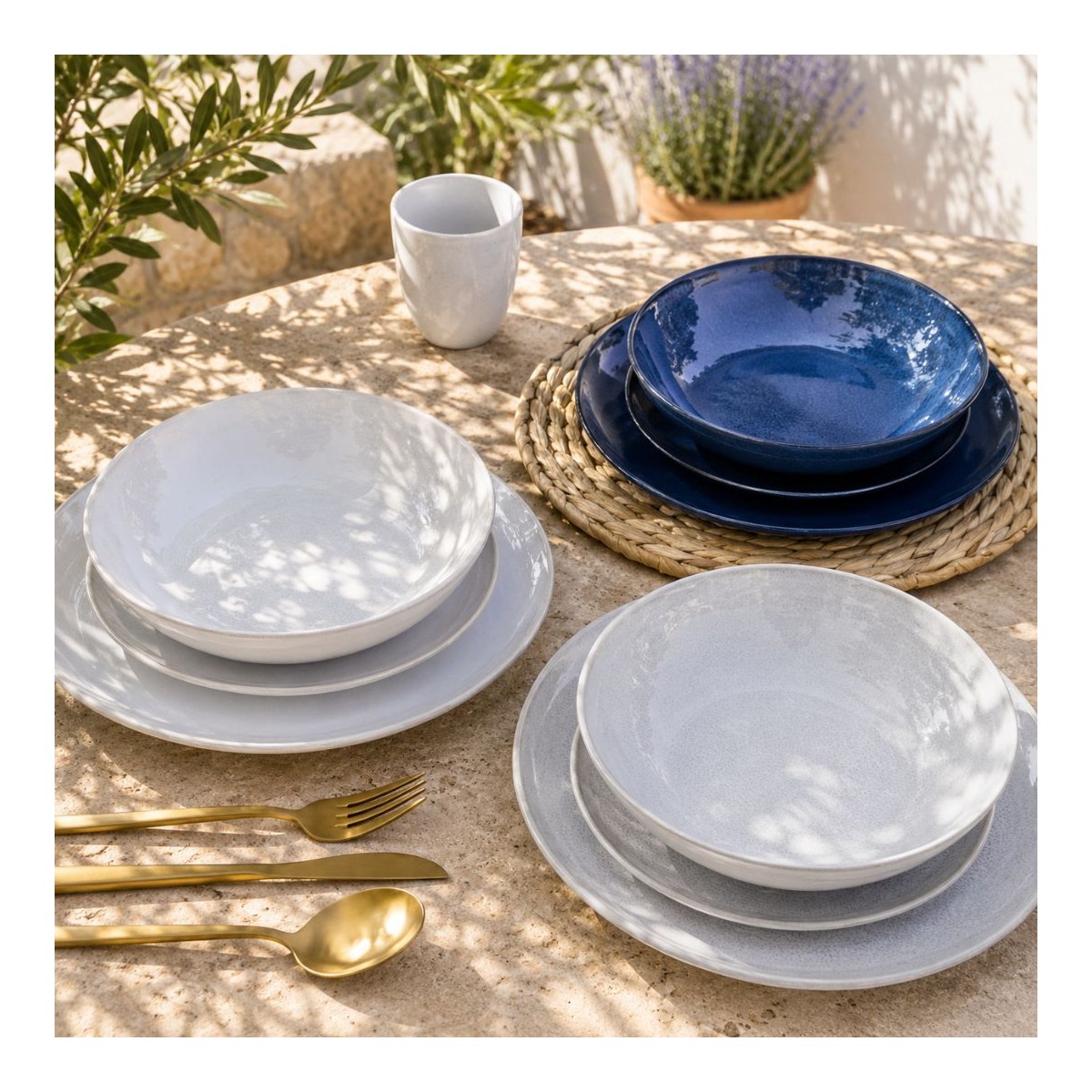 Lot de 6 grandes assiettes, OIA