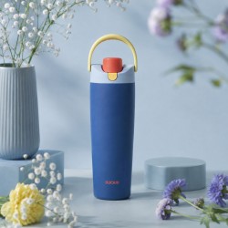 Gourde isotherme bleue avec poignée