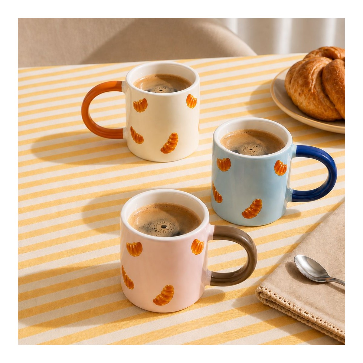Mug croissant bleu, BEAU BRUNCH