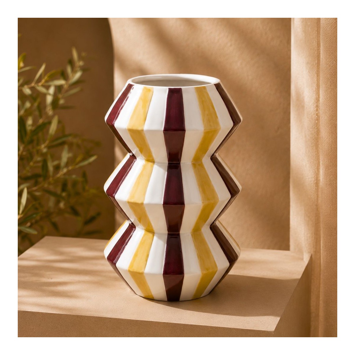 Vase zigzag bordeaux à rayures, Roséa