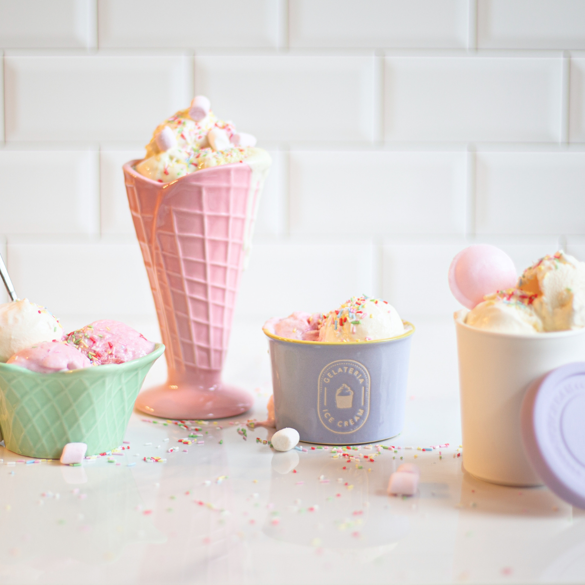 EC-GELCOF Coffret de 4 coupes à glaces et 4 cuillières, Gelatéria