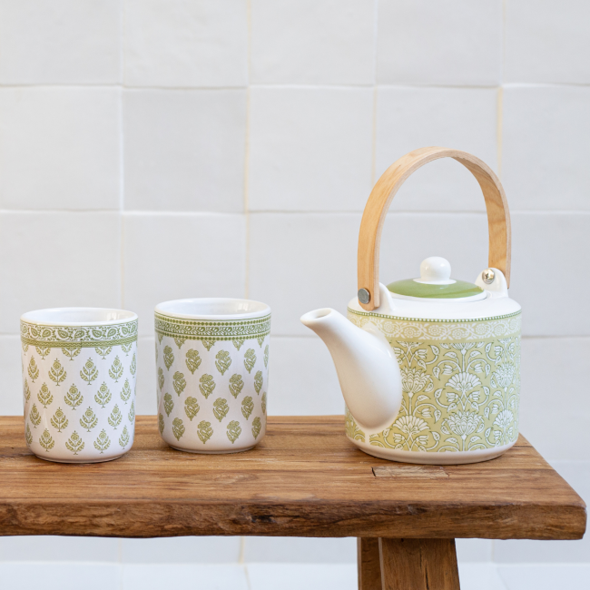 Lot de 2 tasses et 1 théière avec infuseur, SOLIMAN Lot de 2 tasses et 1 théière avec infuseur, SOLIMAN