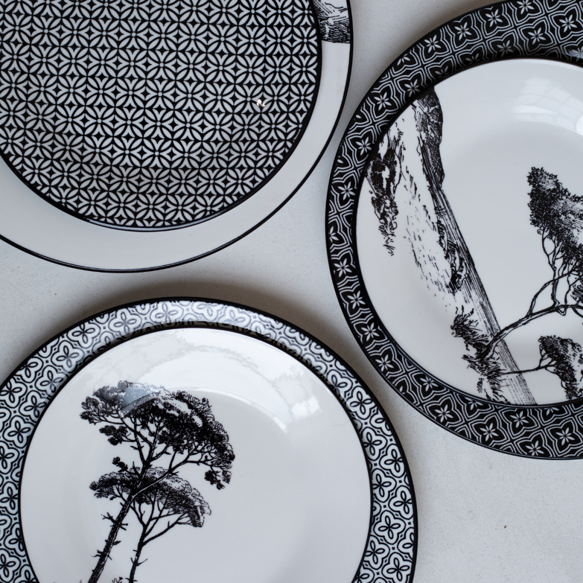 Lot de 6 petites assiettes, VILLA LES PINS