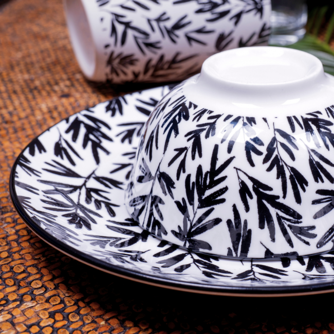Lot de 6 grandes assiettes, SAVANA Lot de 6 grandes assiettes, SAVANA