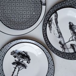 Lot de 6 petites assiettes, VILLA LES PINS Lot de 6 petites assiettes, VILLA LES PINS