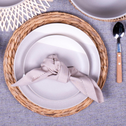 Lot de 6 grandes assiettes, TERRE DE SIENNE Lot de 6 grandes assiettes, TERRE DE SIENNE