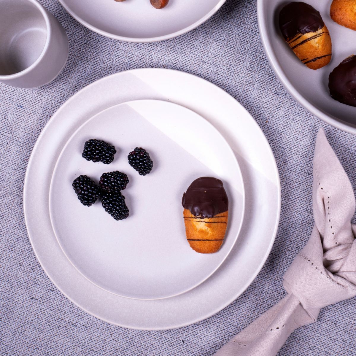 Lot de 6 grandes assiettes, TERRE DE SIENNE