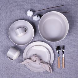 Lot de 6 assiettes creuses, TERRE DE SIENNE Lot de 6 assiettes creuses, TERRE DE SIENNE