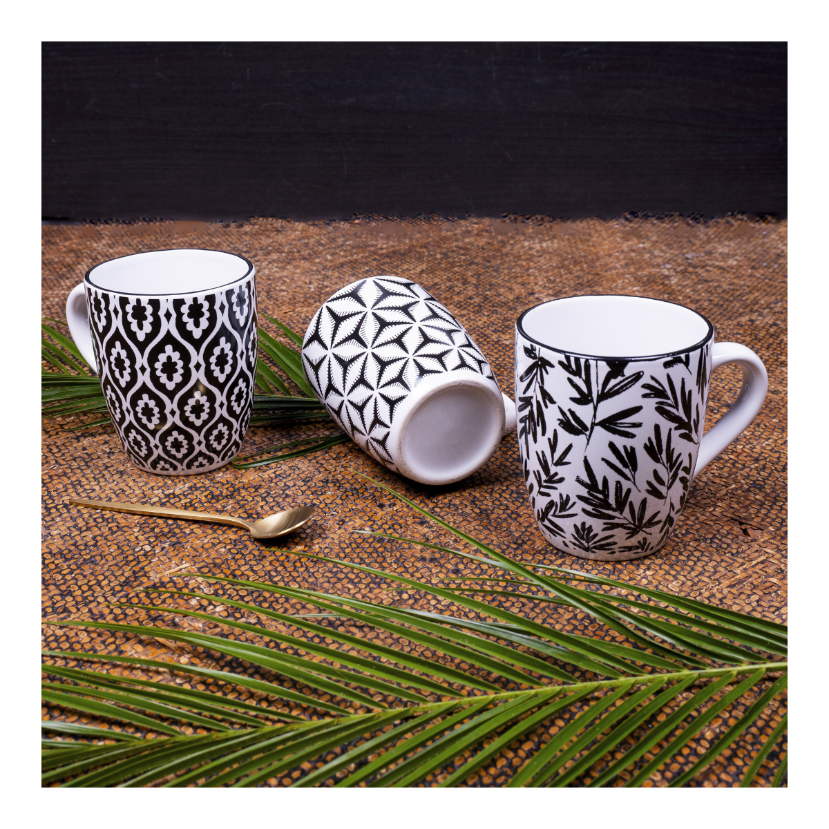 Service 30 pièces, SAVANA