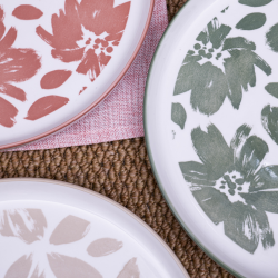 Lot de 6 grandes assiettes, HANAE Lot de 6 grandes assiettes, HANAE