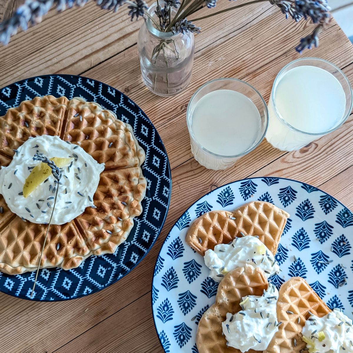 Service de vaisselle complet de 30 pièces, MAJORELLE
