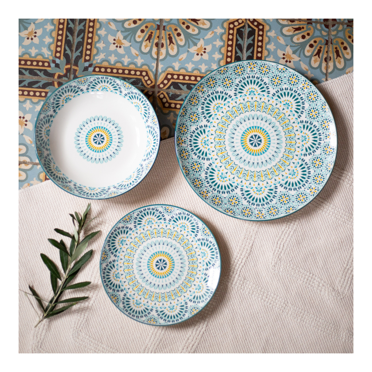 Lot de 6 petites assiettes