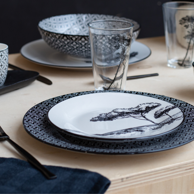 Service à vaisselle complet 54 pièces, VILLA LES PINS