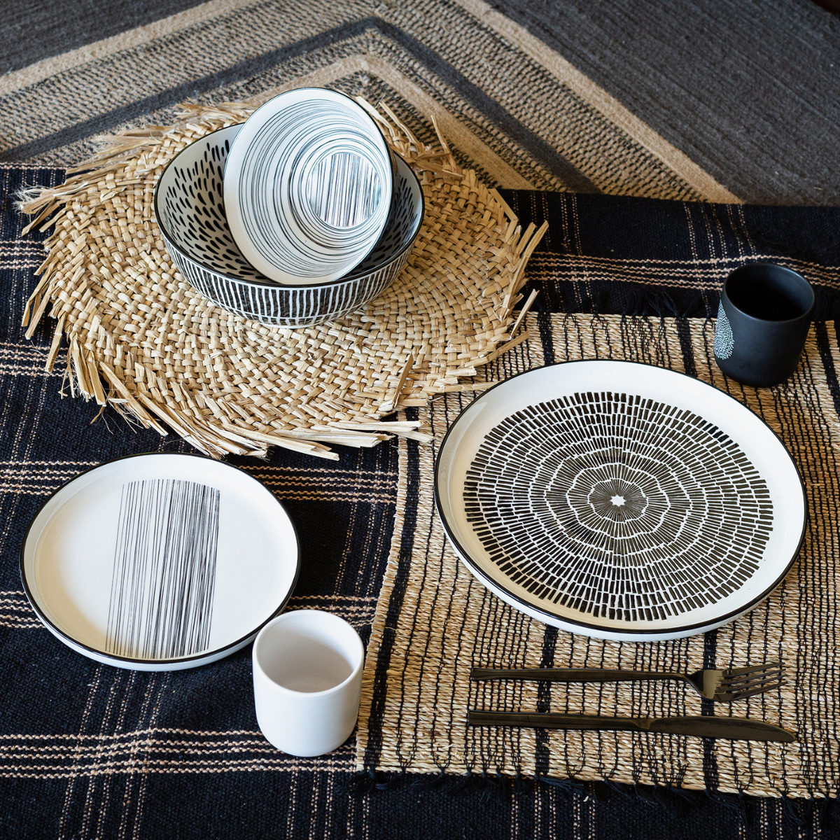 EC-YUMEN24 Ménagère 24 couverts, YUCATAN