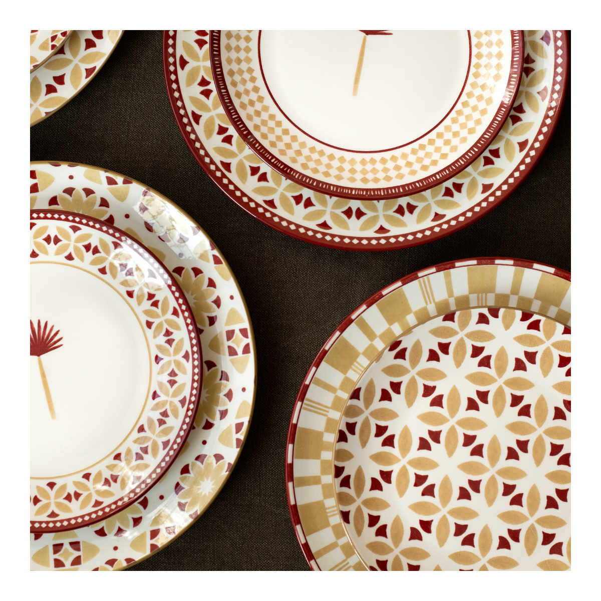 Lot de 6 petites assiettes, SABELA