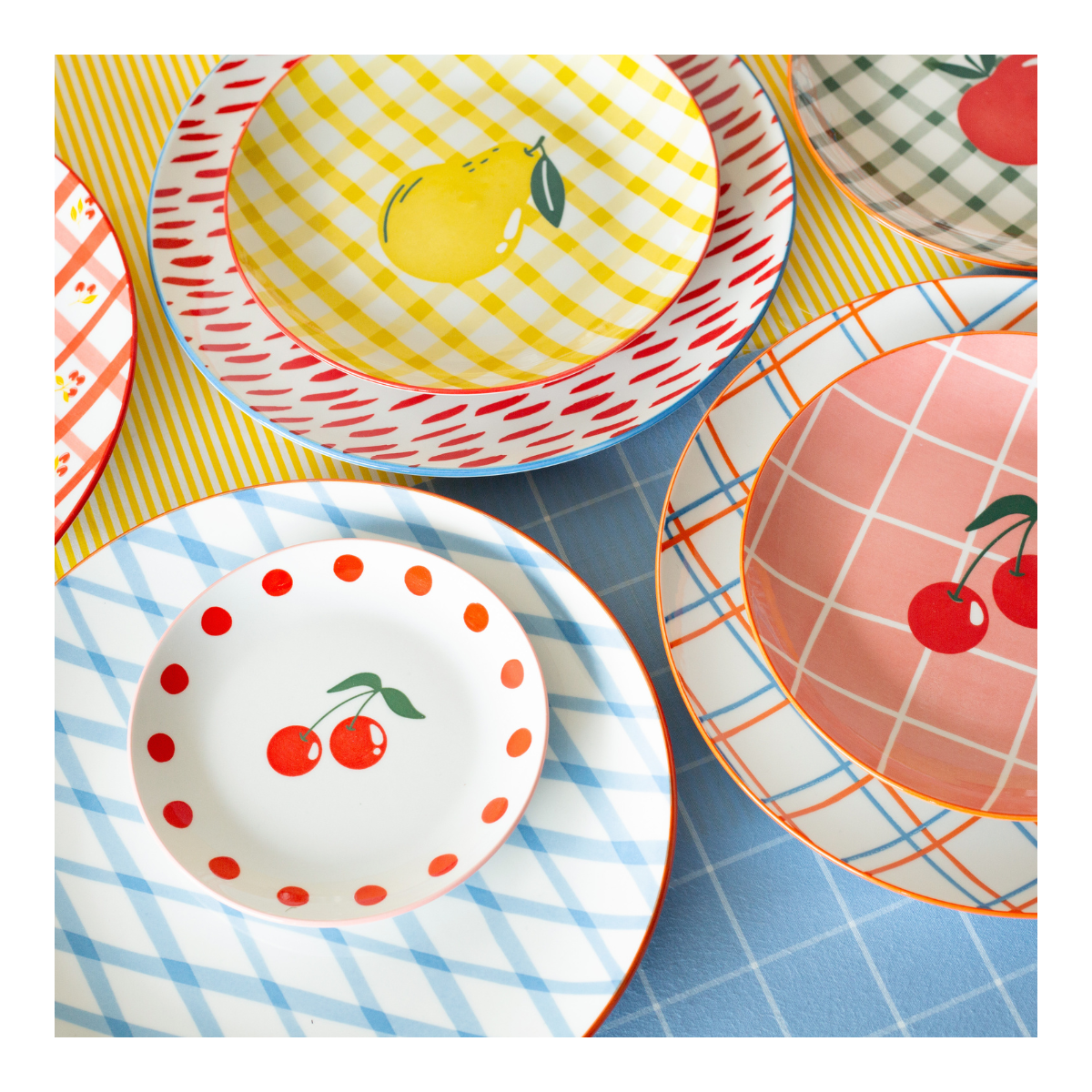 Lot de 6 petites assiettes, Fruits en Folie