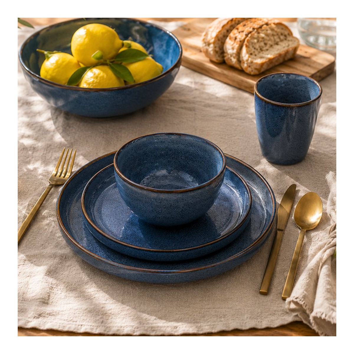 Service d'assiettes plates et creuses 18 pièces, BLUE MOON