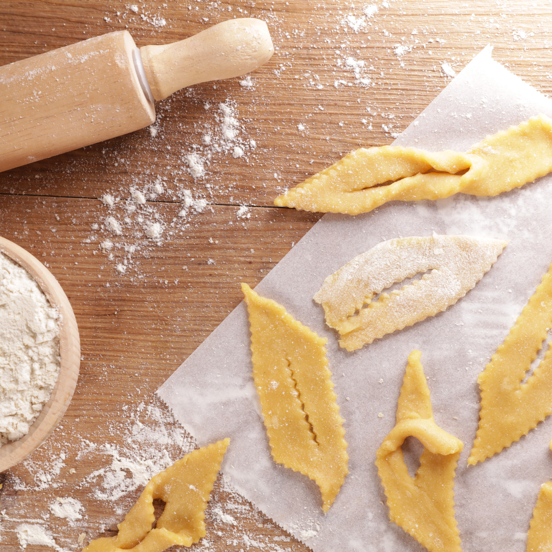 5 Recettes Faciles de Bugnes pour un Mardi Gras Gourmand Artime-home.com - F2J.COM SAS