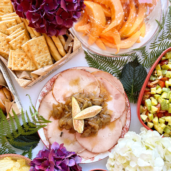 Buffet apéro d’été : 5 astuces pour une table élégante sans stress Artime-home.com - F2J.COM SAS